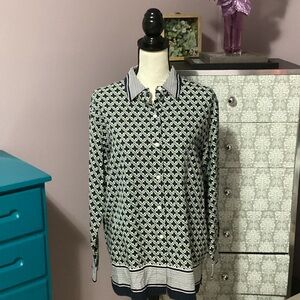 Nautica Navy and White Button Down Shirt